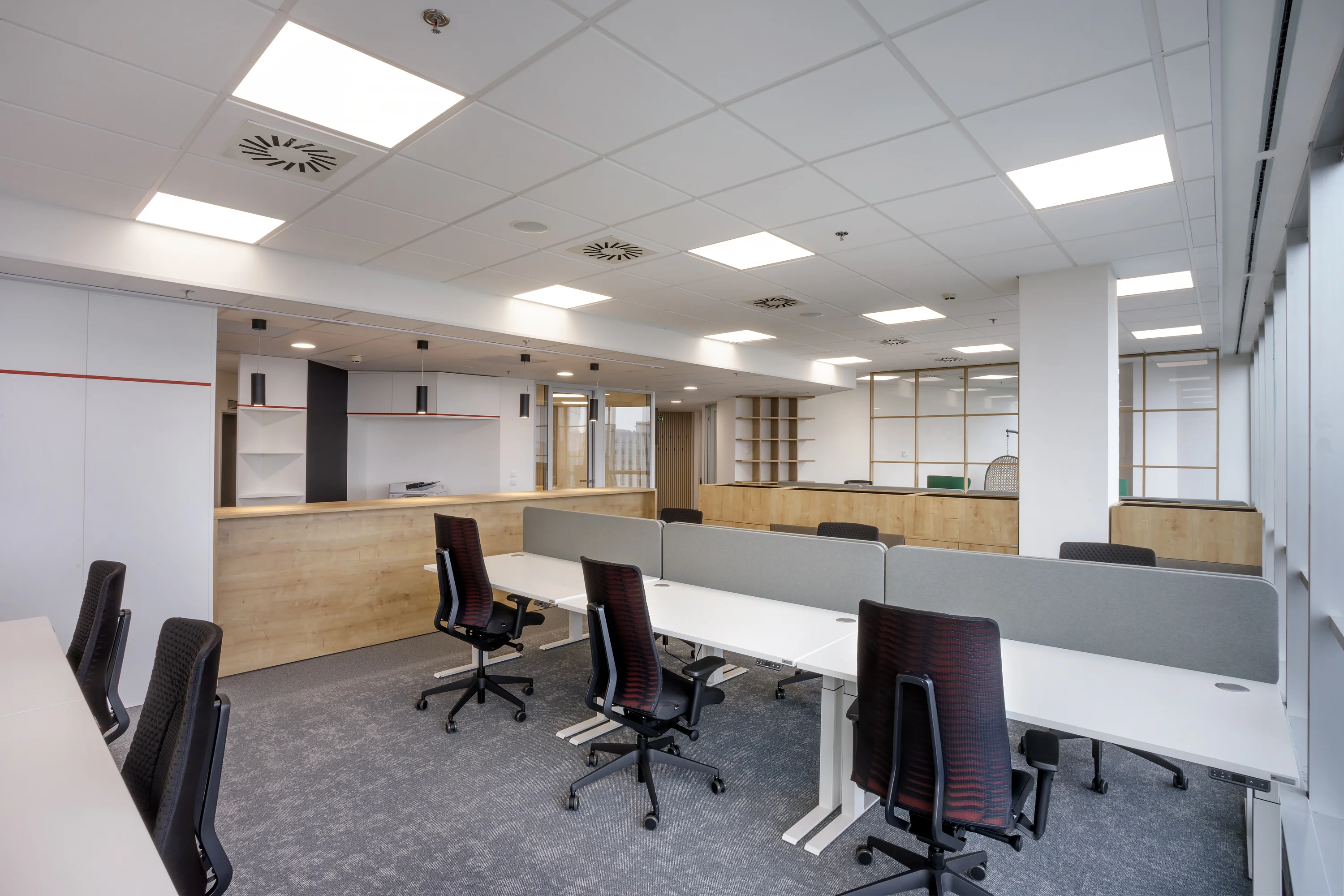 Kancelářský nábytek Hitachi Energy Praha – ergonomické vybavení kanceláří, fotografie 5