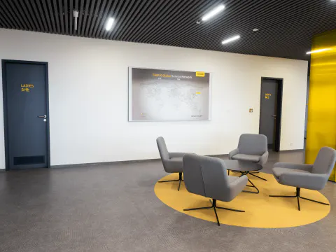 Úložné systémy a kancelářský nábytek FANUC, fotografie 13