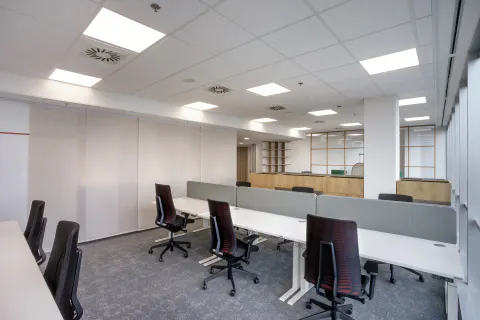Kancelářský nábytek Hitachi Energy – ergonomické vybavení kanceláří, fotografie 19