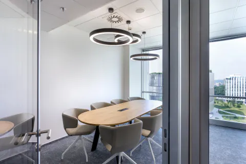 Kancelářský nábytek Hitachi Energy – ergonomické vybavení kanceláří, fotografie 2