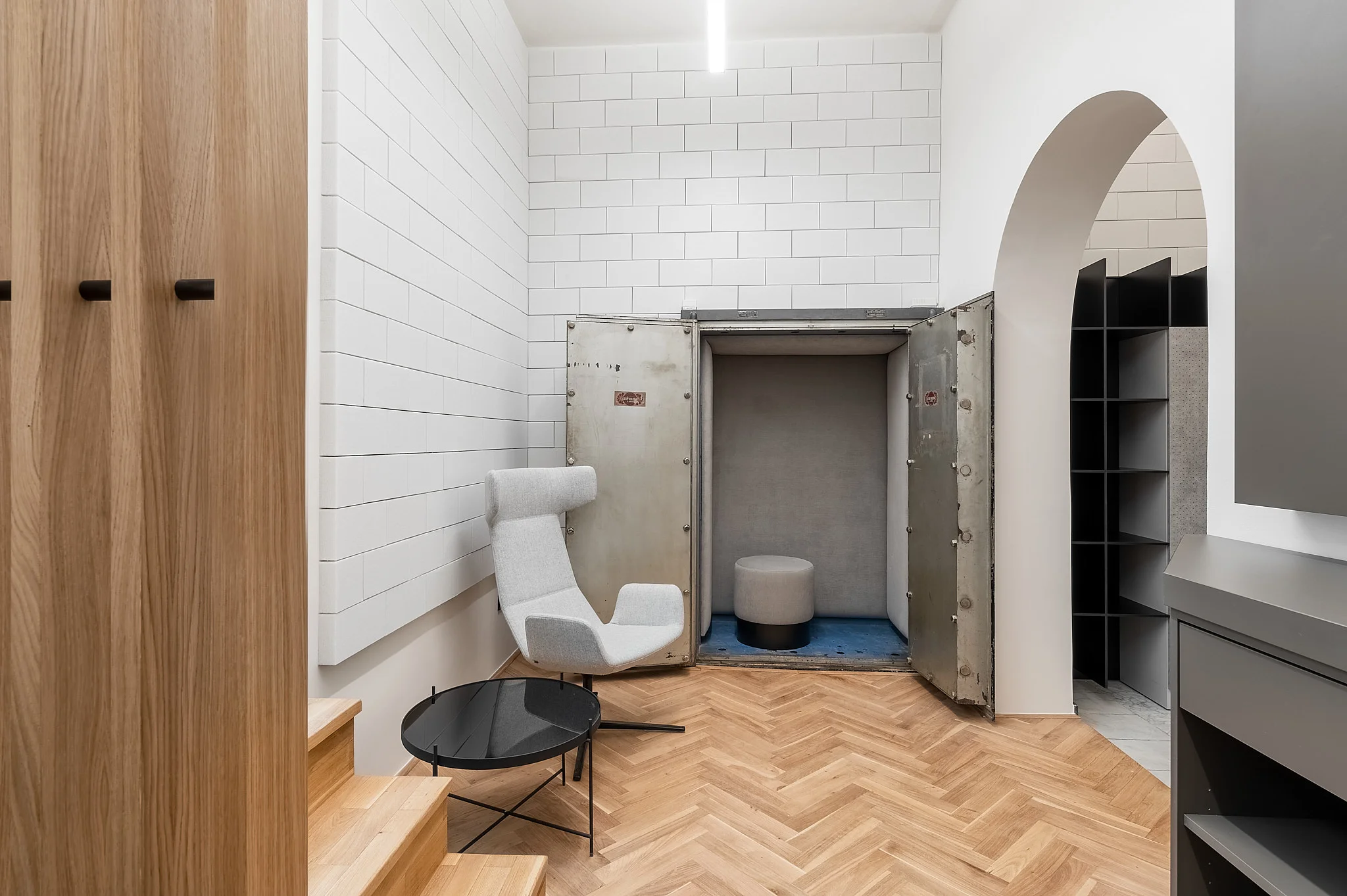 Kancelářský nábytek PSN – formální i neformální vybavení kanceláří, fotografie 11