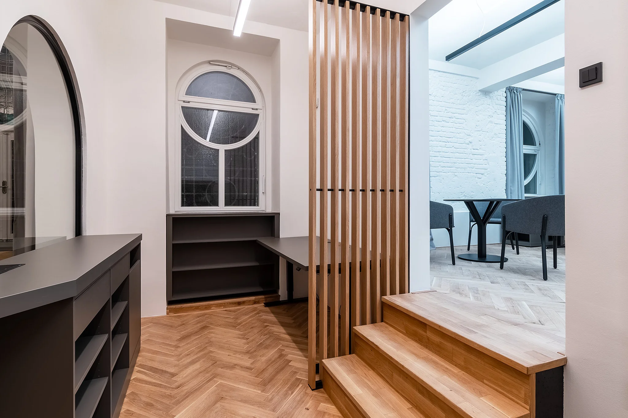 Kancelářský nábytek PSN – formální i neformální vybavení kanceláří, fotografie 15