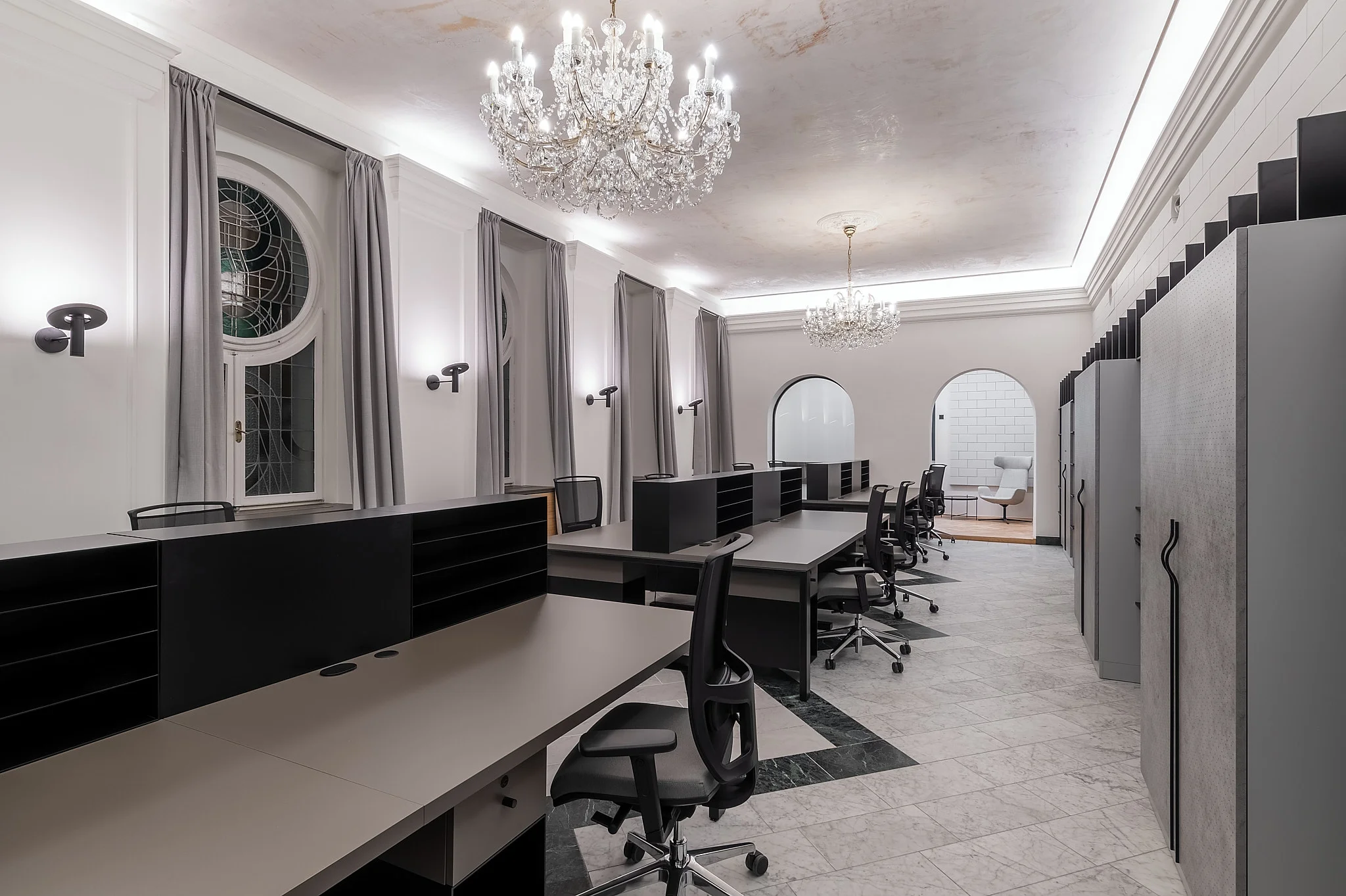 Kancelářský nábytek PSN – formální i neformální vybavení kanceláří, fotografie 3