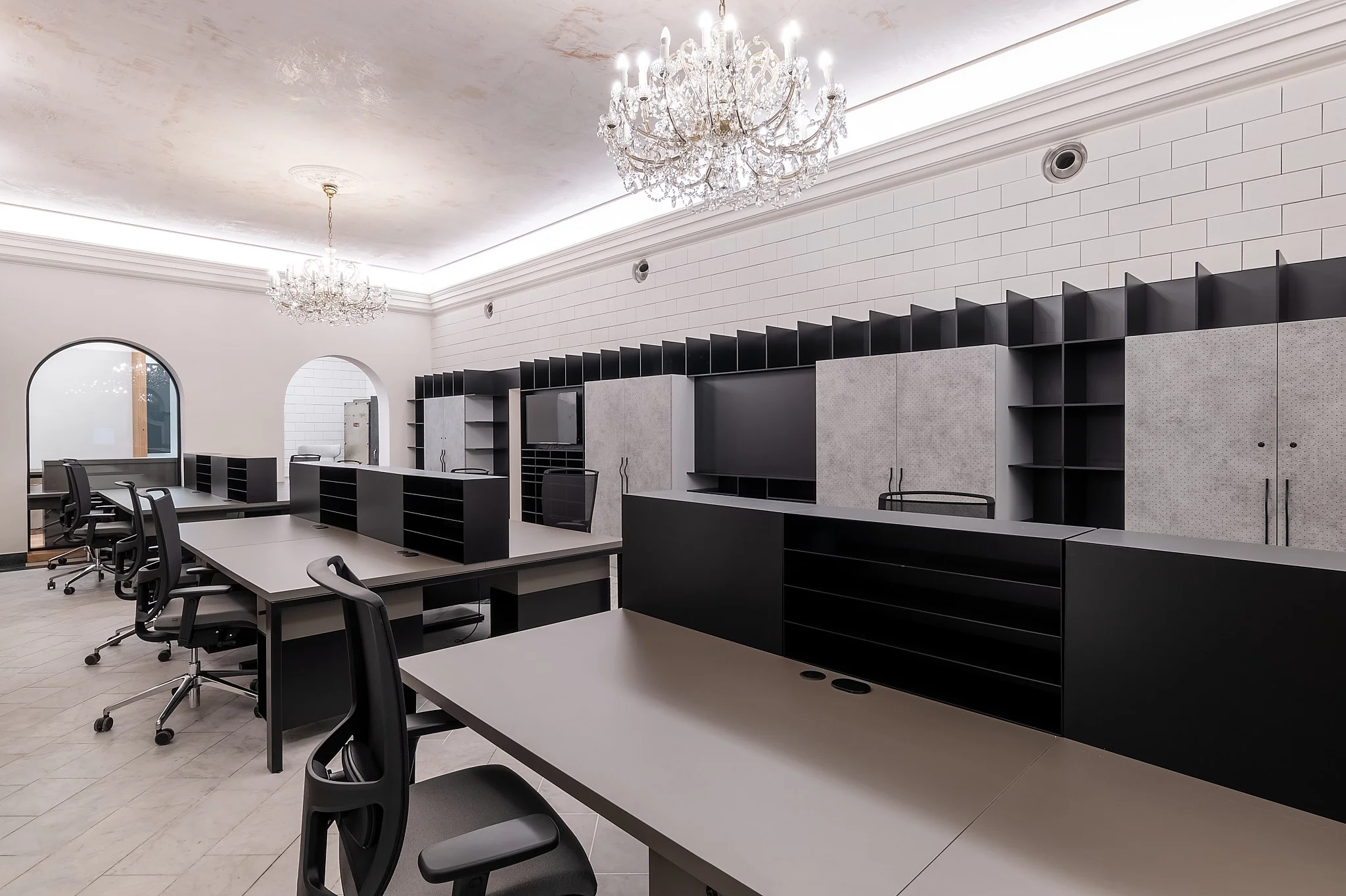 Kancelářský nábytek PSN – formální i neformální vybavení kanceláří, fotografie 4